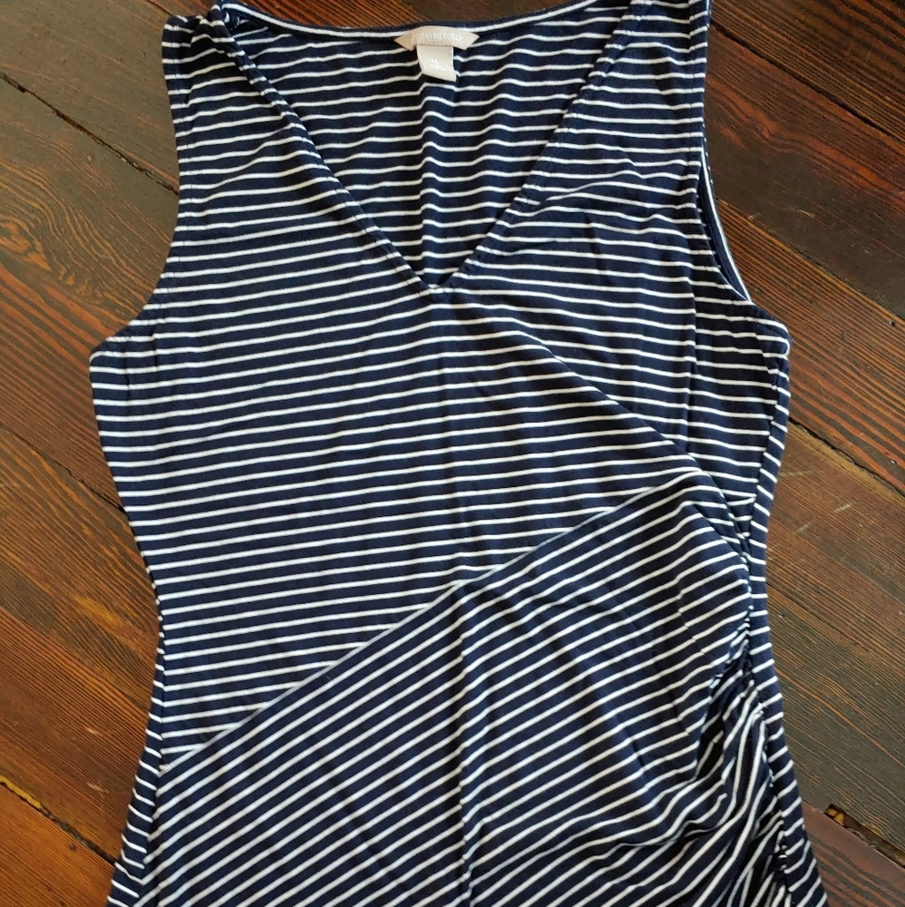 Banana Republic V-Neck Sleeveless Stripe Top